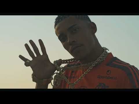 MC POLO FEAT MC POZE DO RODO - TROPA TA NA PISTA - (CLIPE OFICIAL)