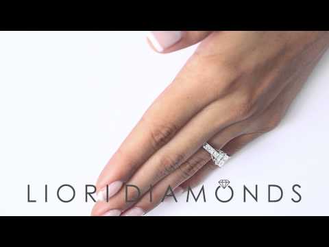 ER-0160 - 2.46 Carat D-VS2 Certified Princess Cut Diamond Engagement Ring 18k White Gold