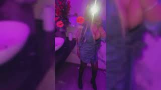 小花のんちゃんに迫るサイズの美爆乳の深い谷間から目が離せない！