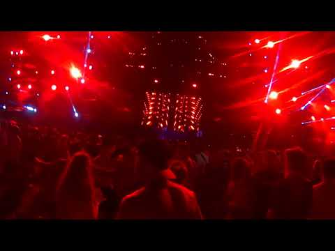 Neonlight b2b Dub elements - (Sub Focus - Rock It) Live Dreambeach Villaricos 2017