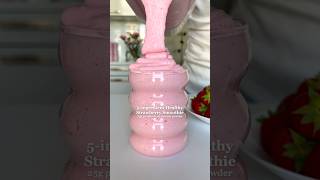 High-protein Strawberry Smoothie🍓 25G protein &amp; no protein powder!  #highprotein #healthybreakfast