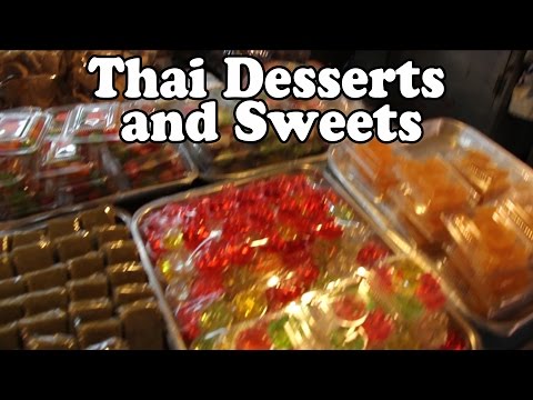 Thai Dessert: Trying Thai Street Food Desserts and Sweets. Street Food in Thailand Vlog