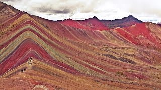 Perù, la Montagna dei 7 colori