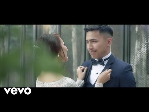 Harris Alif - Anugerah (Official Music Video)