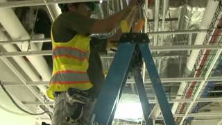 preview picture of video 'Take a peek inside Guam's new hospital'