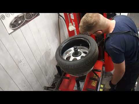 195/50r16 on corghi artiglio master 26 Promot tire service from Poland