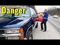 Roadside EMERGENCY How To Stay Safe During A Roadside Breakdown