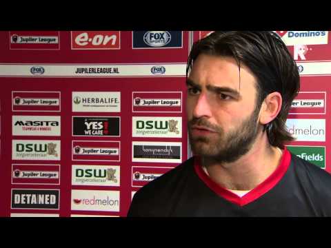 Sander Fischer in gesprek met verslaggever Sinclair Bischop