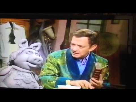 The Muppet Show: Dressing Room Moment with Tony Randall