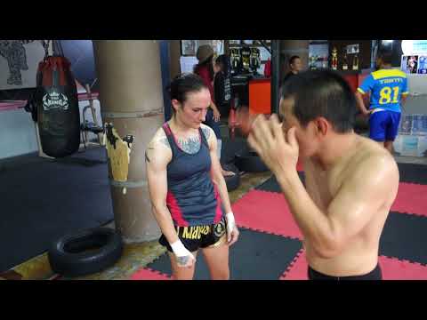 Legend Hippy Singmanee Shows Elbow Flow