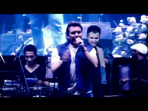 Iván y Sus Bam Band - Mix Grandes Éxitos Música Tropical Bailable y Cumbia Colombiana en Concierto