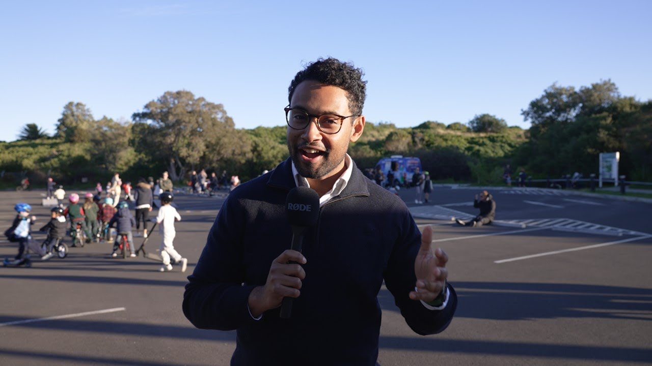 Mayor opens pop-up pedal park South Maroubra