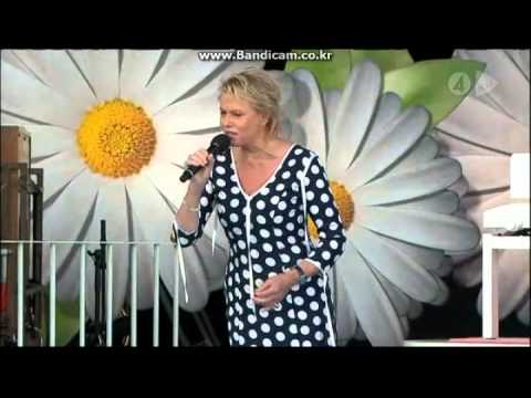 Arja Saijonmaa - En sång om frihet (Live @ Lotta På Liseberg 2011)