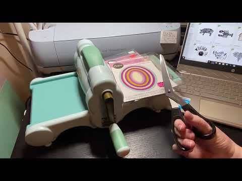 Cutting Tools I use in my craft room/Is there a favorite?