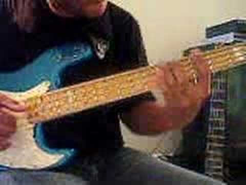 Victor Wooten - Me and My Bass Guitar (by David Marion)