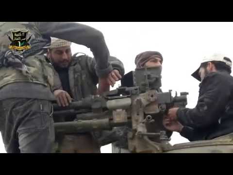 اغتنام دبابة من قبل كتيبة عمر المختار بعد السيطرة على مطار الحمدان العسكري