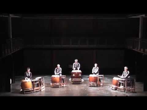 Nagata Shachu performs Tentetsu no Kase (2012)