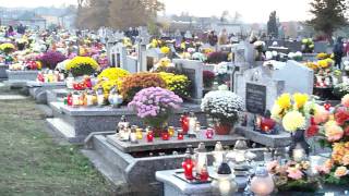 preview picture of video 'Wszystkich Świętych Zmarłych w Polsce. Cmentarz Balin - 2011'