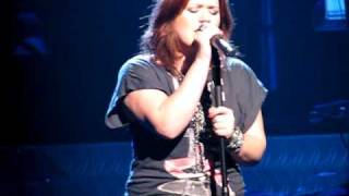 That I Would Be Good/ Use Somebody - Kelly Clarkson