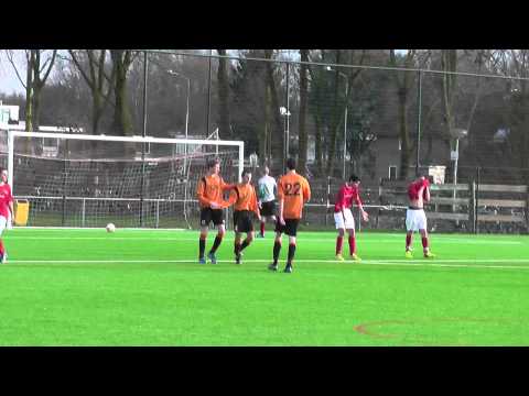 18 jan 2014 Saestum B1 - VV De Meern B2 vr 4-4 Doelpunt Tim