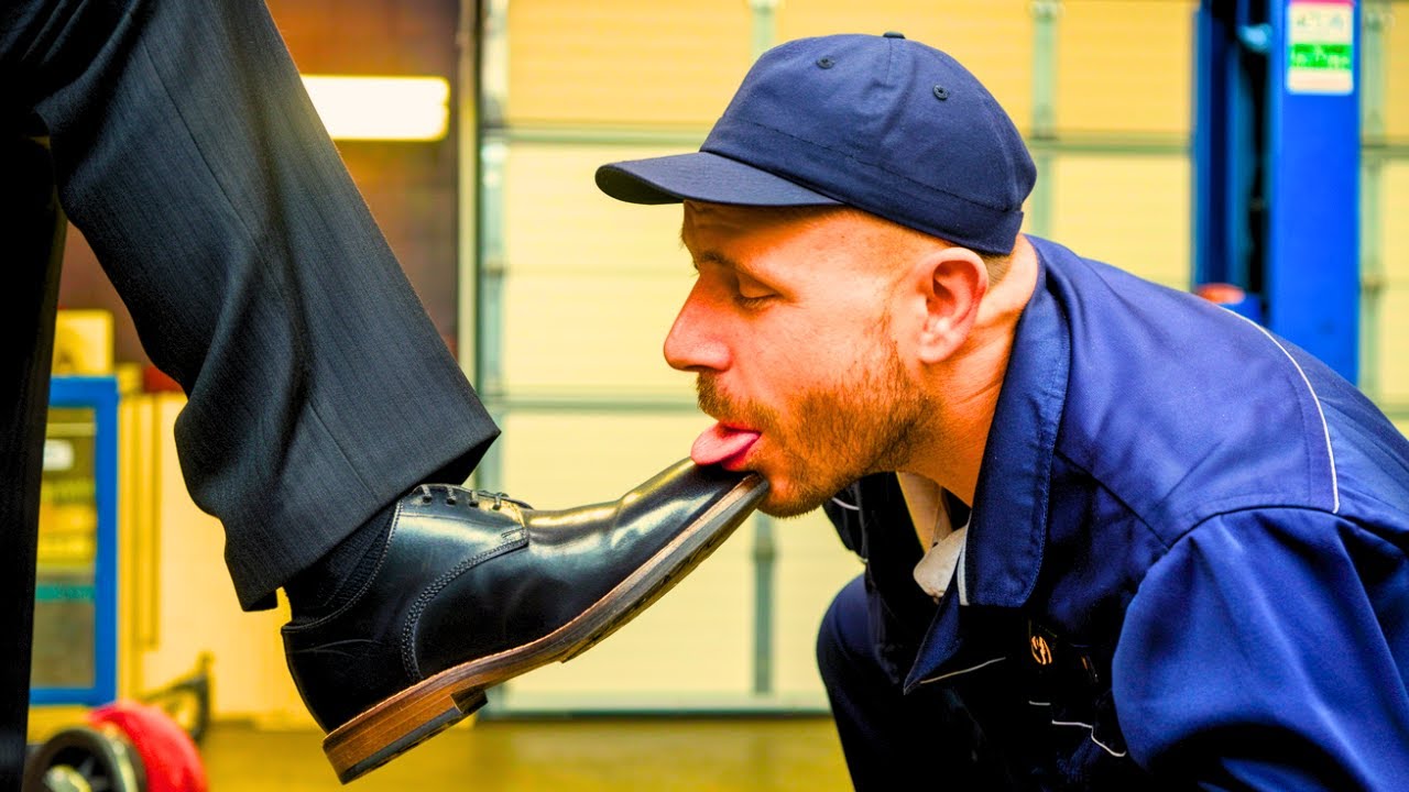 A única forma de crescer no Brasil é puxando o saco dos outros