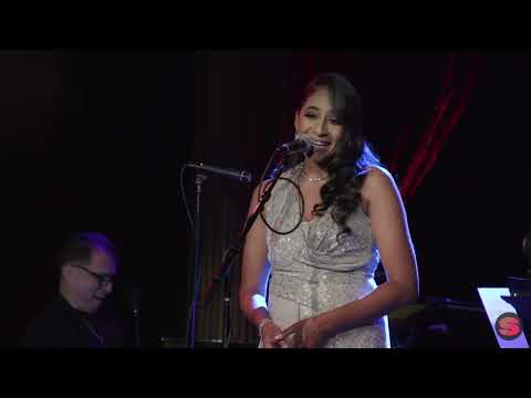 Andromeda Turre – „Sakurablüten“