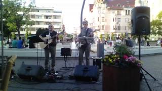 Simon &amp; Garfunkel: &quot;America&quot; by Wake up little Susie Duo, Szeged May 8th 2015