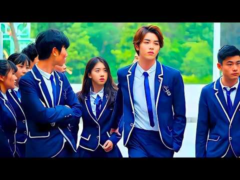 The Richest Boy in School Falls in Love With a Poor Girl