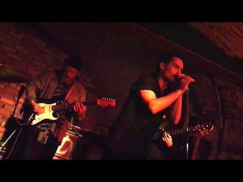 Random Trip 2010.12.14. - 1. feat Újvári Peti & Mohai Tamás & Mirko & Bata Pisti