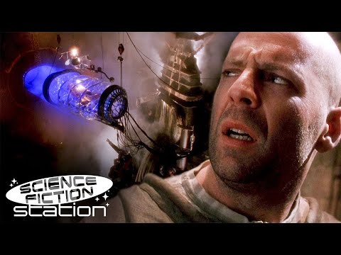 They Sent Him Back In Time To The Wrong Year | 12 Monkeys (1995) | Science Fiction Station