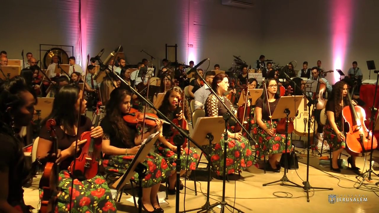 Salmo 100  Celebrai com Júbilo