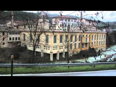 L'ex lanificio di Fermignano ancora danneggiato dopo tre anni dal 'nevone'