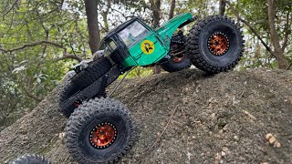 EASY CRAWLING: RhinoRC YUE LCG Chassis!