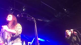 Maddie and Tae - Die From A Broken Heart