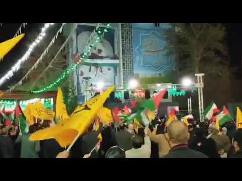 بالفيديو: خروج الآلاف من أهالي العاصمة الايرانية طهران في مظاهرات تنديدا بالعدوان الإسرائيلي على دمشق