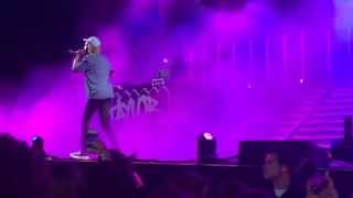 WIZ KHALIFA - Ass Drop live VA BEACH 2015