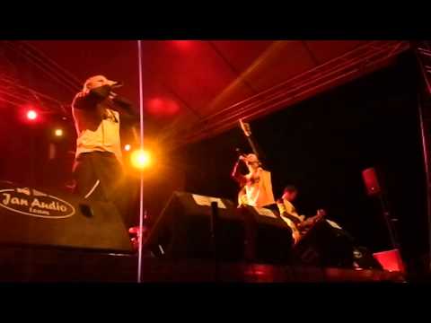 Dubioza Kolektiv - Walter Live @ Vodova Fest