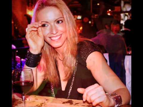 LUANA DI MAIO besame mucho