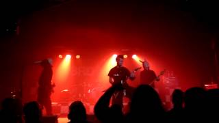 BRDigung In goldenen Ketten