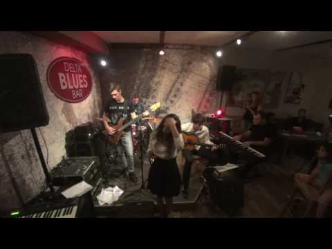 "Delight" - La Belle Dame Sans Regrets