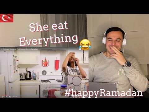 Italian Reaction to 11 Awkward Moments That Happen During Ramadan