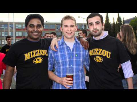 Export Yourself to Prague with TCOB