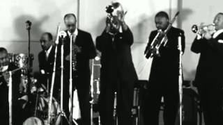 32 Wrought Iron Rag by Wilbur DeParis And His "New" New Orleans Jazz.