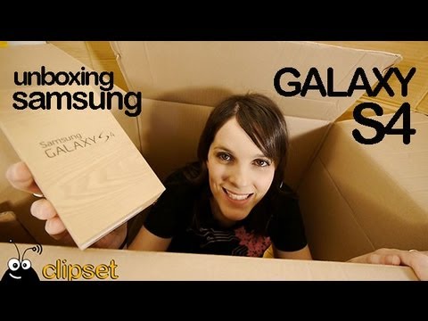 Samsung Galaxy S4 unboxing