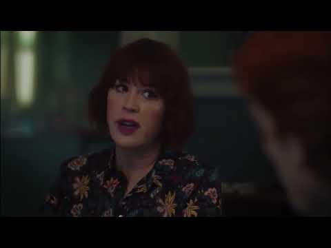 Riverdale 6x22 Mary Andrews return to Riverdale talk with her son and she broke up her crush.
