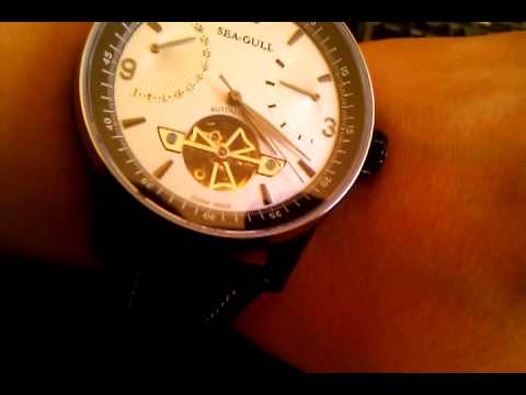 Sea-gull ST25 movement, open balance wheel