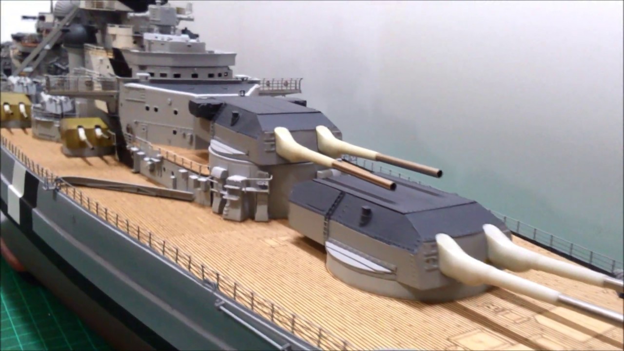 AMATI Bismark 1939 1:200 kit