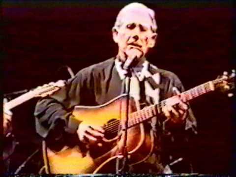 Chet Atkins and Marcel Dadi, France 1991, "There'll Be Some Changes Made".