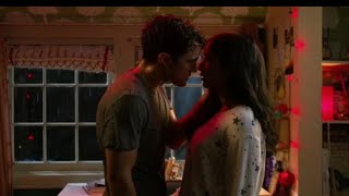 Devi & paxton  Heat waves - WhatsApp status - 