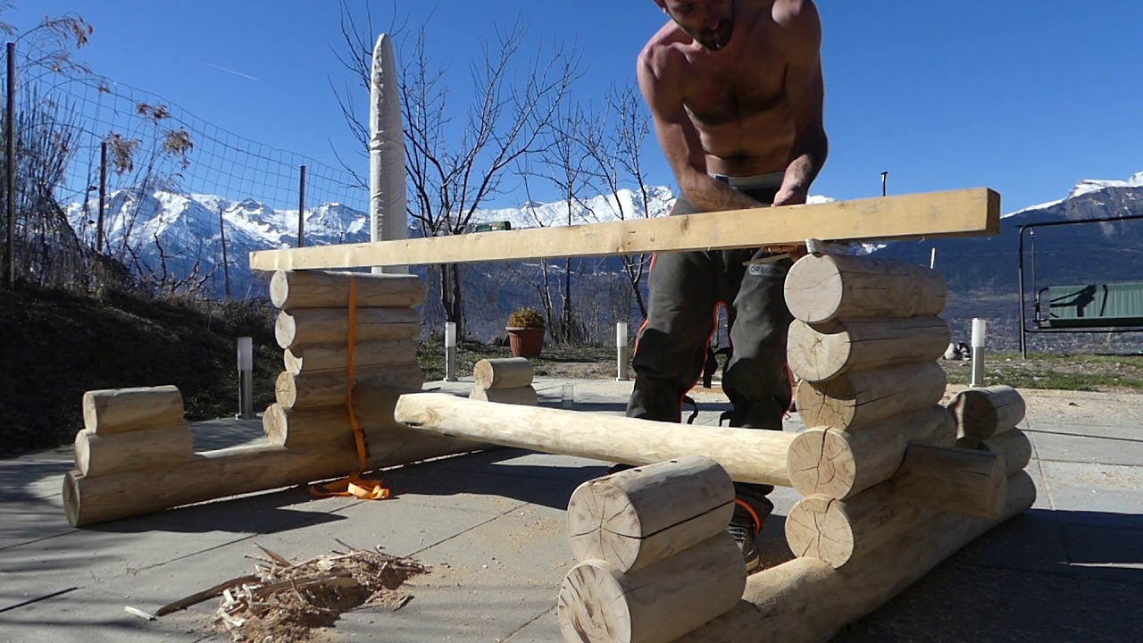Fabrication d'une table en rondin - DIY (Log table)
